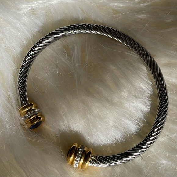 Silver Bangle - Picture 9 of 9